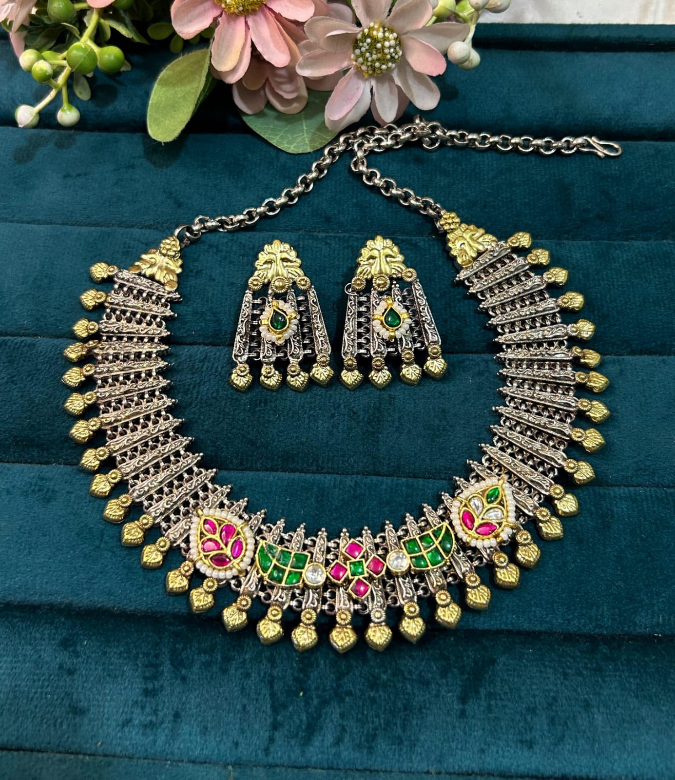 Sania Brass Silver-Plated Fusion Necklace Set With Pachi Kundan Stone Work