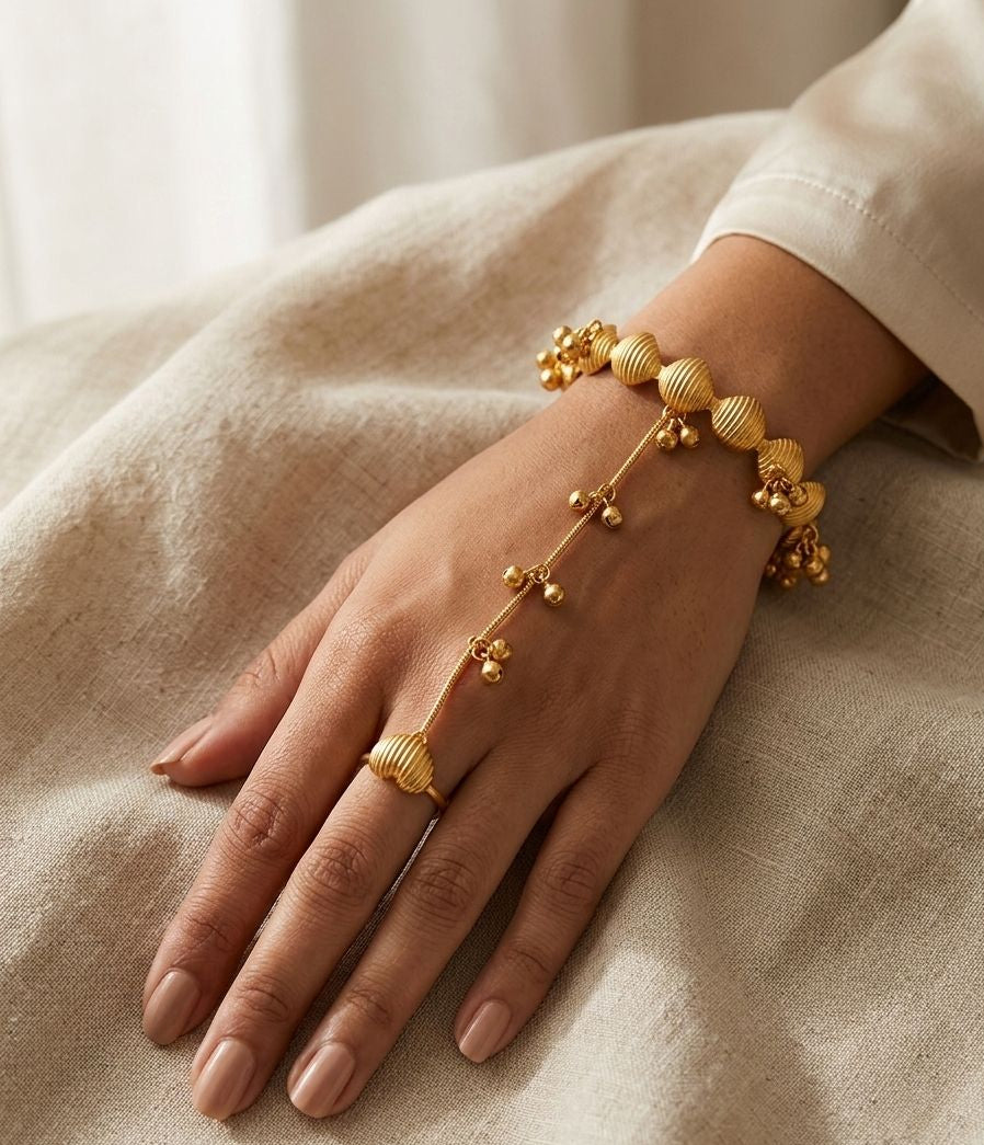 Noor Handmade Gold Plated Hathphool Bracelet – Elegant Hand Harness Jewellery for Women