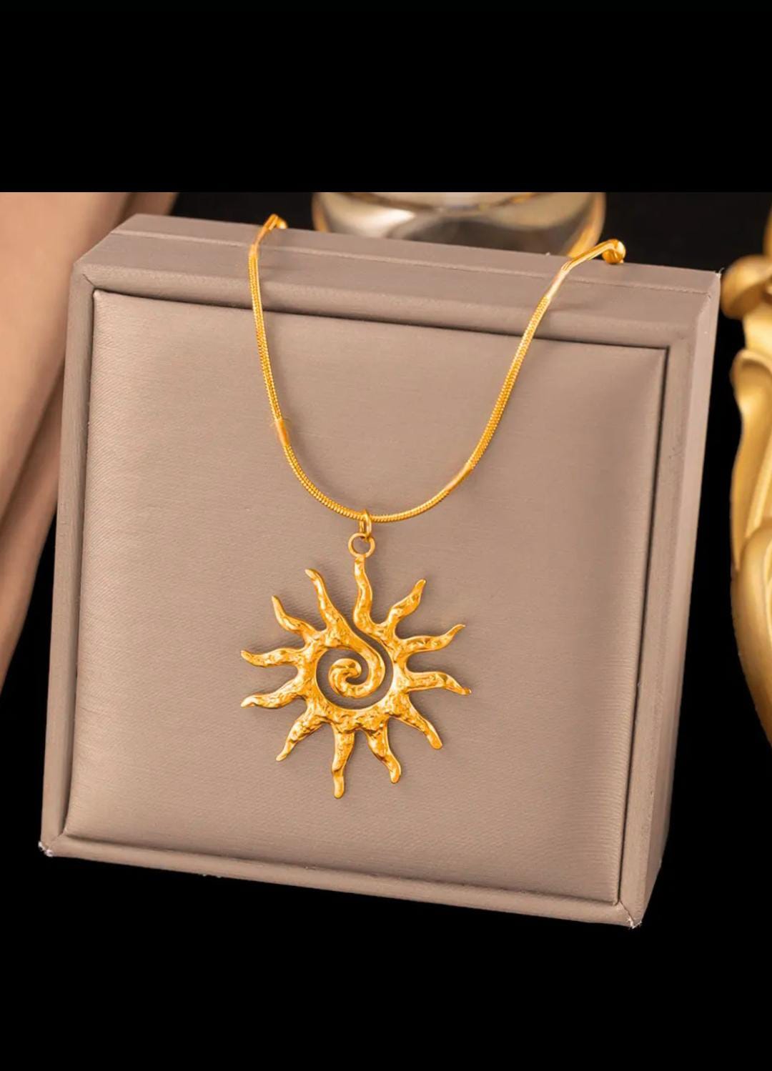 Gold Plated Anti Tarnish Stainless Pendant Chain Necklace