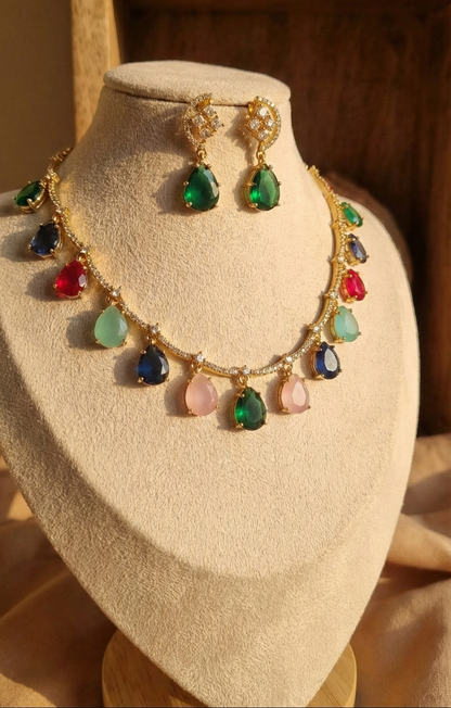 Sunheri Multicolour Gold Plated Necklace with earrings