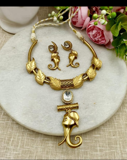 Avni Kundan Gold Plated rajwadi neckpiece with Earrings