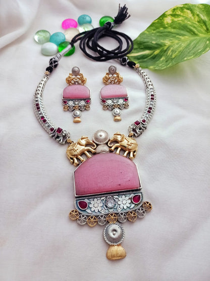 Ahana Dual tone Hasli with earrings