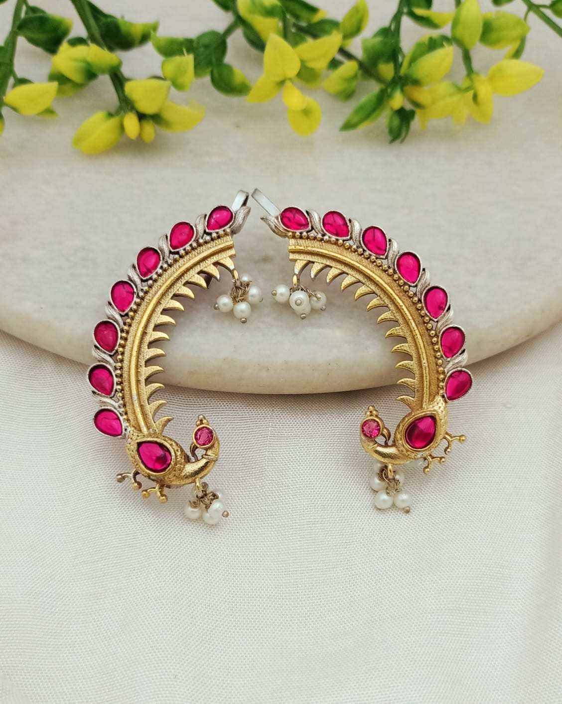 Beautiful Dual Tone peacock motif Earcuff