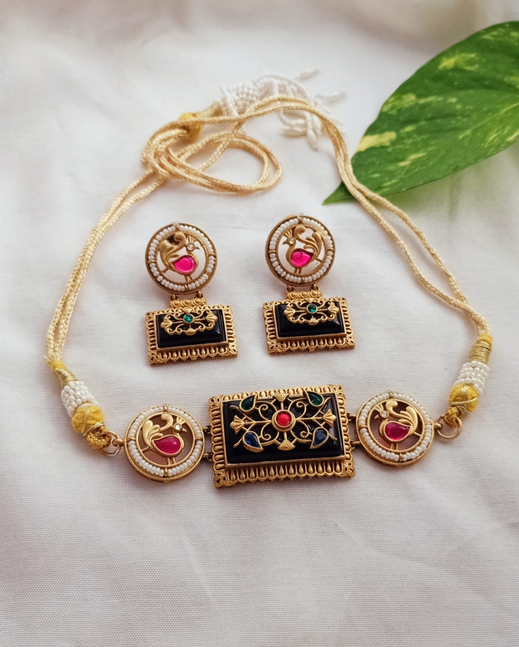 Elegant Peacock Motif Gold plated Choker Set with Earrings