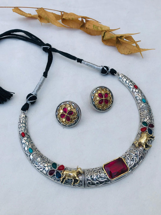 Beautiful Dula Tone Hasli With Earrings