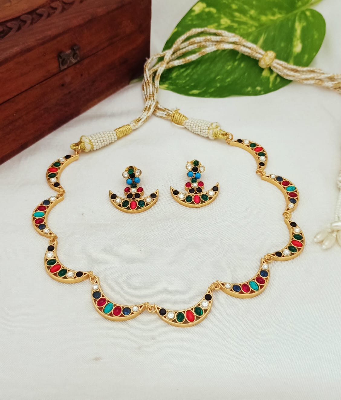 Beautiful Gold plated Necklace with Earrings for women