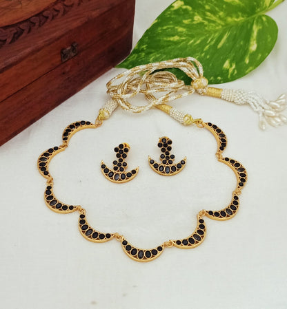 Beautiful Gold plated Necklace with Earrings for women
