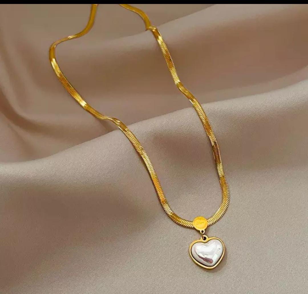 Gold Plated Anti Tarnish Stainless Steel Heart Pendent Chain Necklace