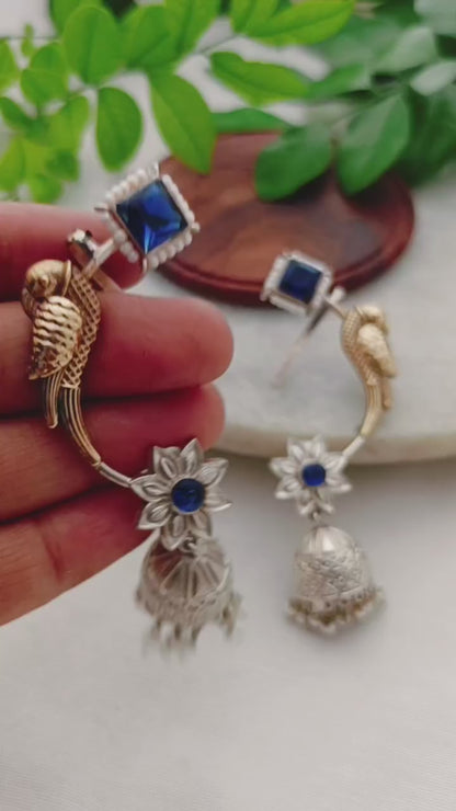 Taara Beautiful Dual Tone Parrot motif Earcuff