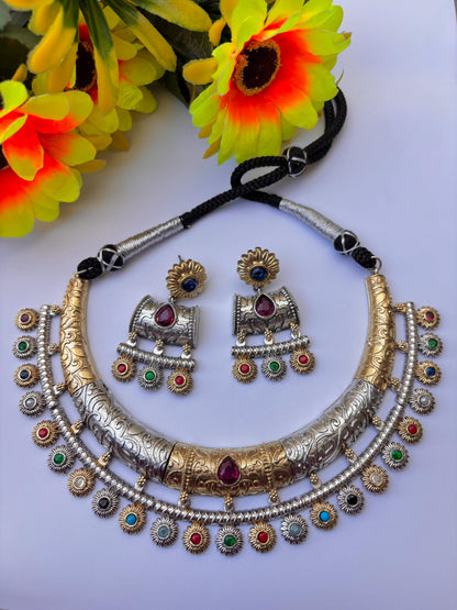 Kavya Dual Tone Hasli with Earrings
