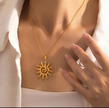 Gold Plated Anti Tarnish Stainless  Pendant Chain Necklace