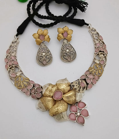 Asmi Dual Tone flower design Neckpiece with Earrings