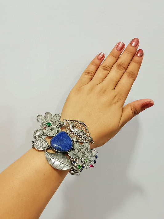 Beautiful Fusion statement Brass bracelet