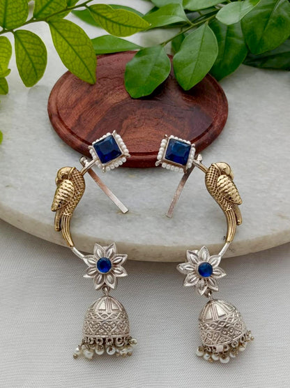 Taara Beautiful Dual Tone Parrot motif Earcuff